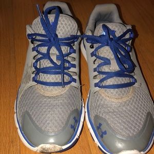 Running shoes